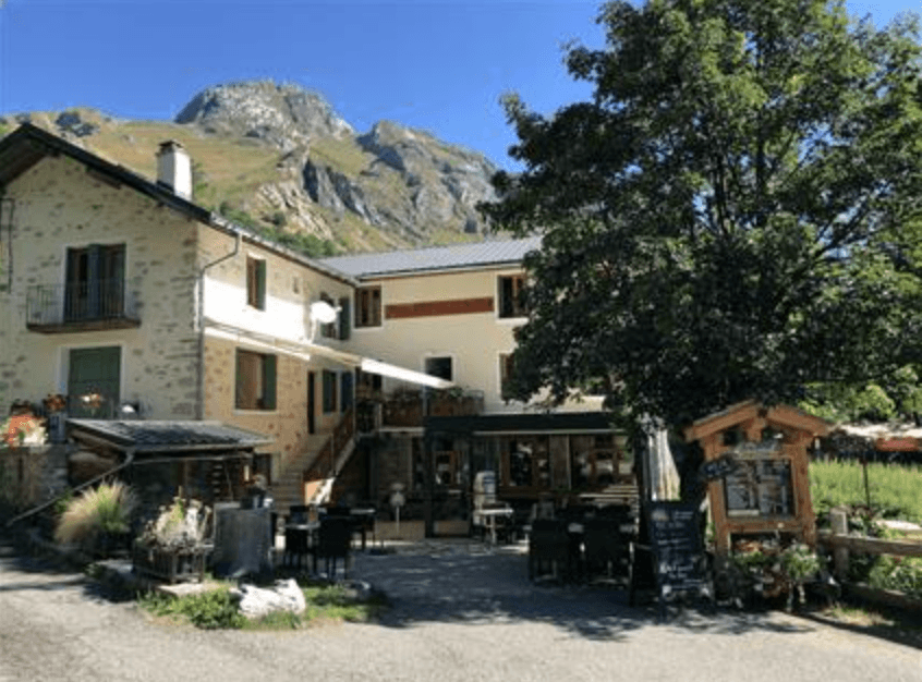 Auberge Refuge de la Nova